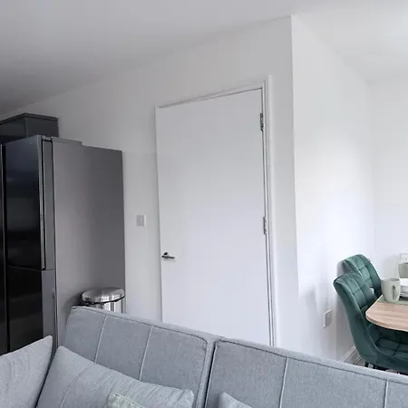 Soothing Near Shopping And Centres Privat bolig