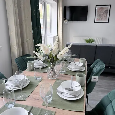 Soothing Near Shopping And Centres Privat bolig *